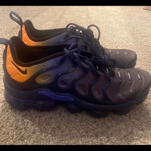 Women’s Nike air vapormax plus 8.5